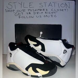 Nike Air Jordan 14 retro sneakers